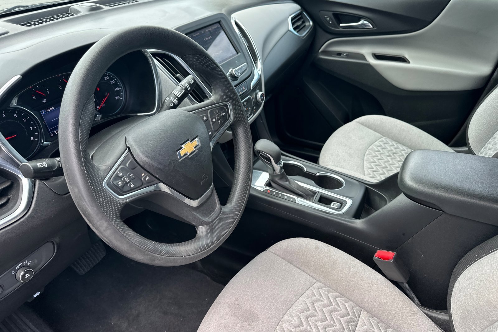Used 2022 Iron Gray Metallic Chevrolet LT image 10