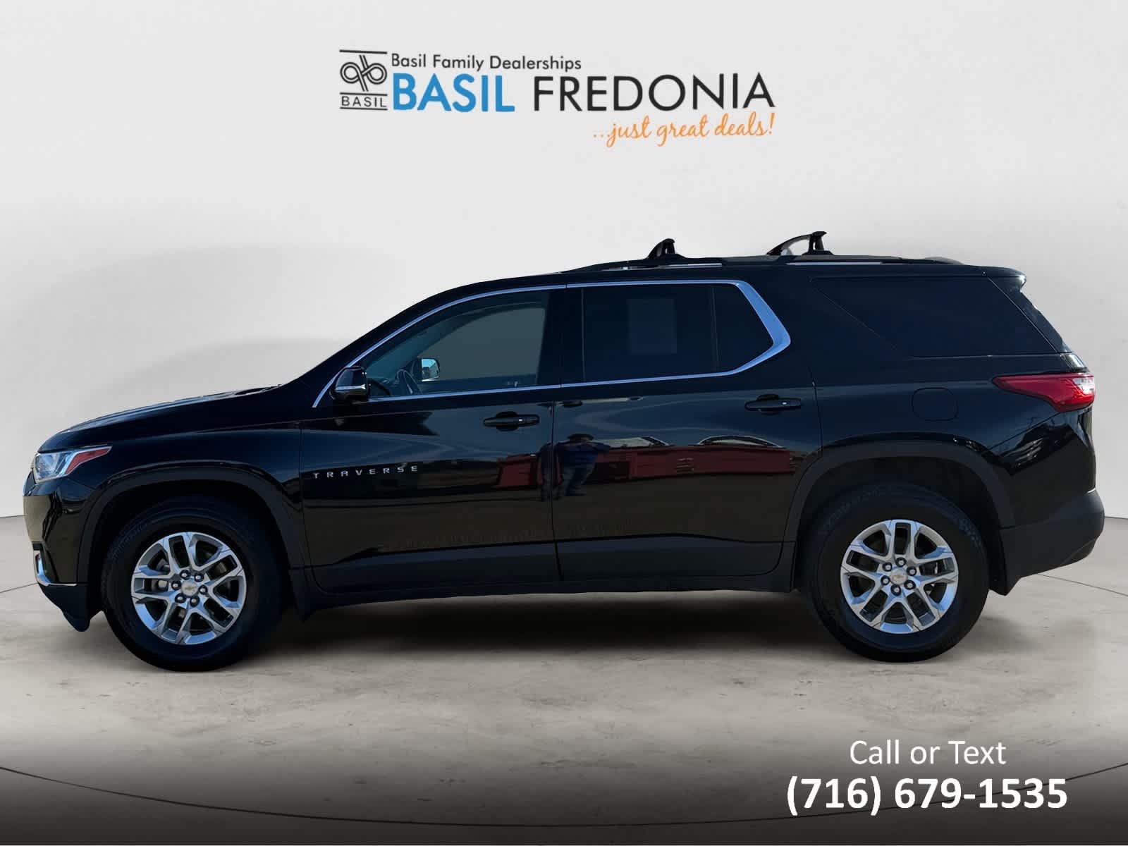 Used 2020 Chevrolet Traverse 1LT with VIN 1GNEVGKW6LJ141470 for sale in Fredonia, NY