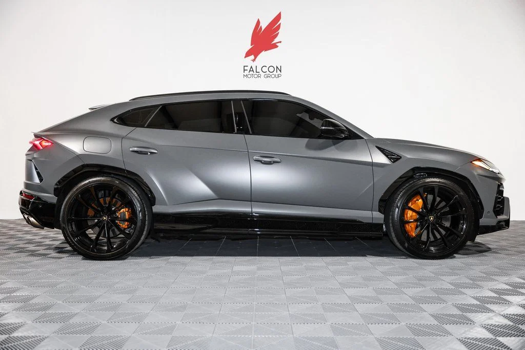 2022 Lamborghini Urus 4.0 V8's photo