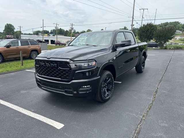 New 2026 Diamond Black Crystal Pearl-Coat Exterior Paint RAM Big Horn/Lone Star image 3