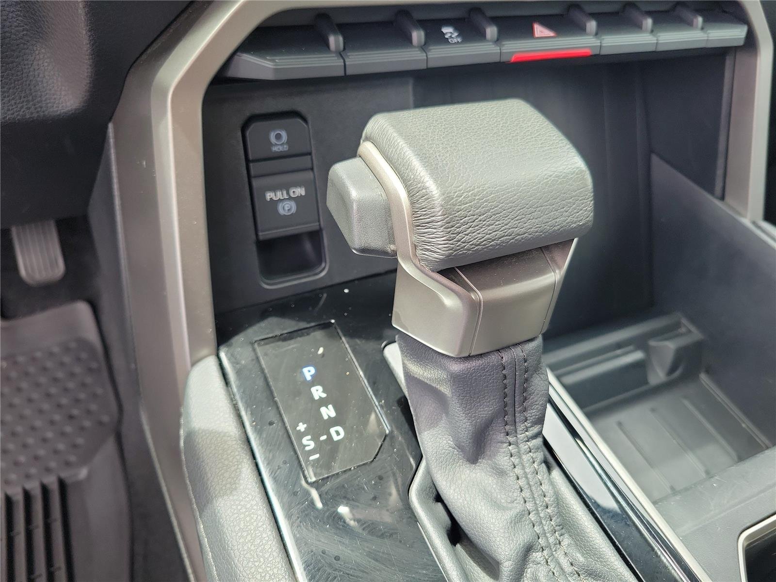 Used 2024 Magnetic Gray Metallic Toyota Limited image 32