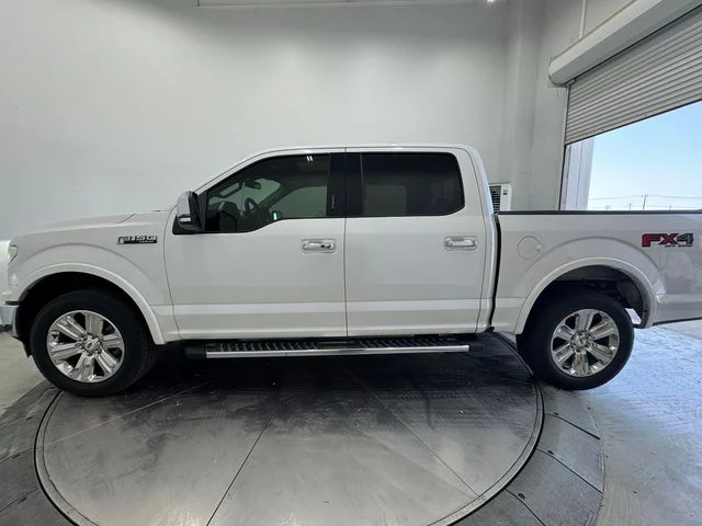 Used 2019 White Platinum Clearcoat Metallic Ford Lariat image 16