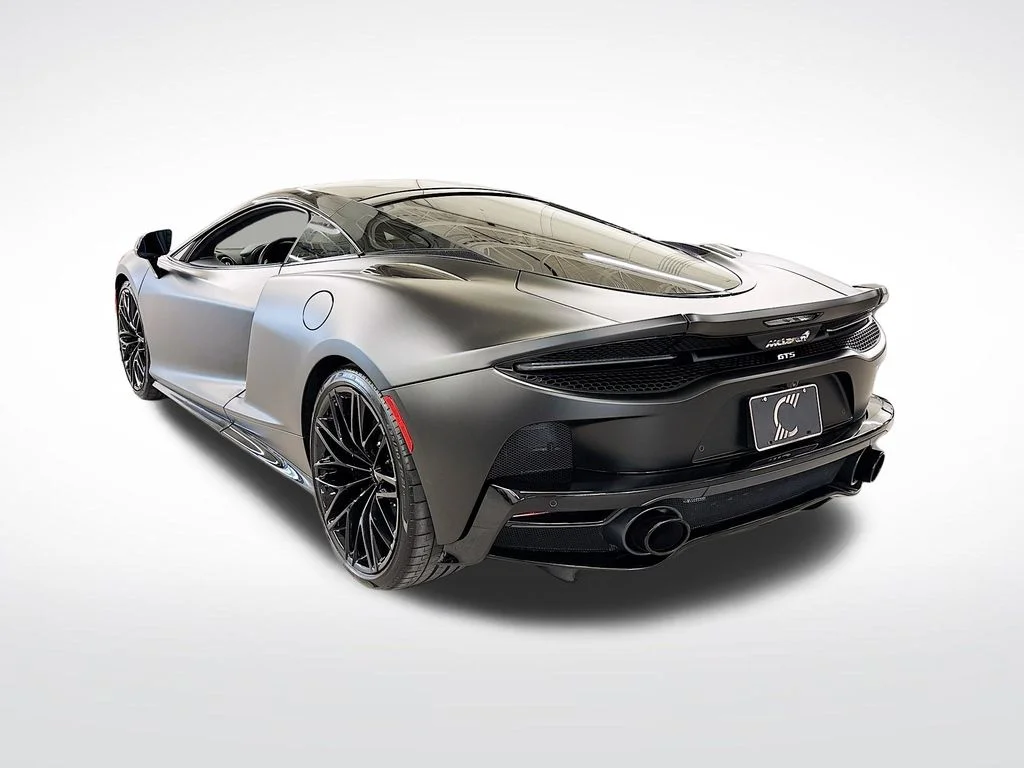 Used 2025 White McLaren TechLux image 3