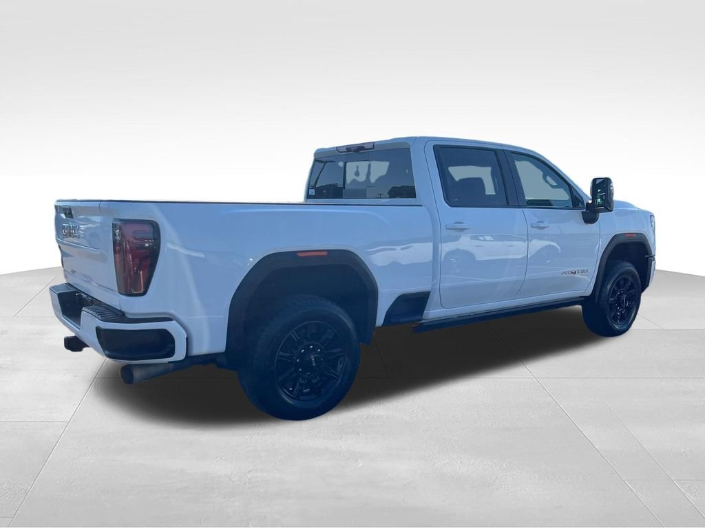 Used 2025 White GMC AT4 image 6