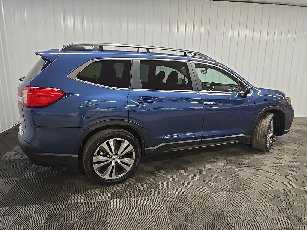 Used 2020 Blue Subaru Premium image 3