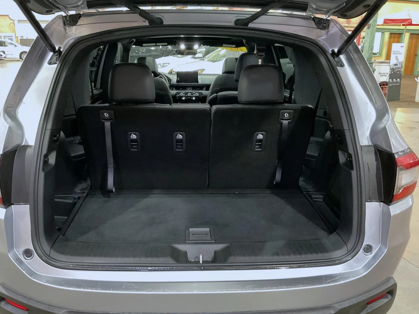 Certified Used 2025 Silver Honda TrailSport image 22
