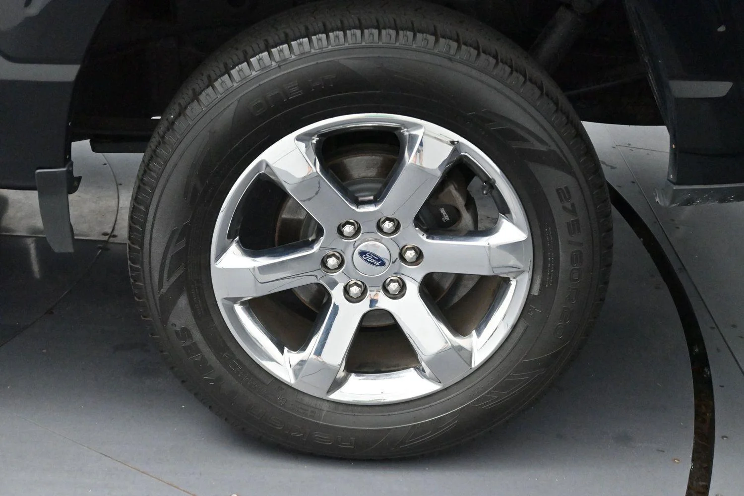 Used 2023 Black Ford XL image 36