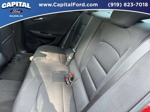 Used 2021 Red Chevrolet RS image 18