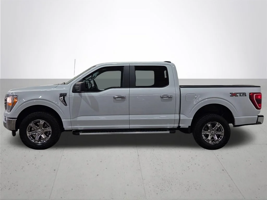 Used 2023 White Ford XLT image 13