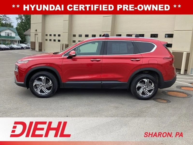 Used 2023 Red Hyundai SEL image 4