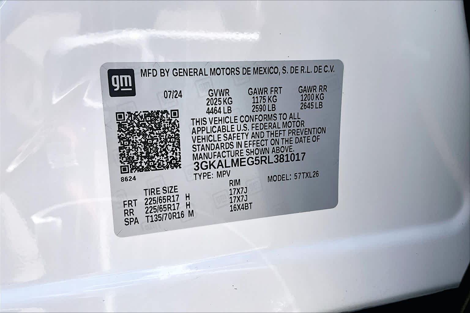 Certified Used 2024 Summit White GMC SLE image 36