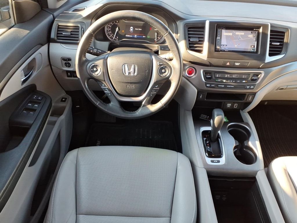 Certified Used 2019 Blue Honda RTL image 3