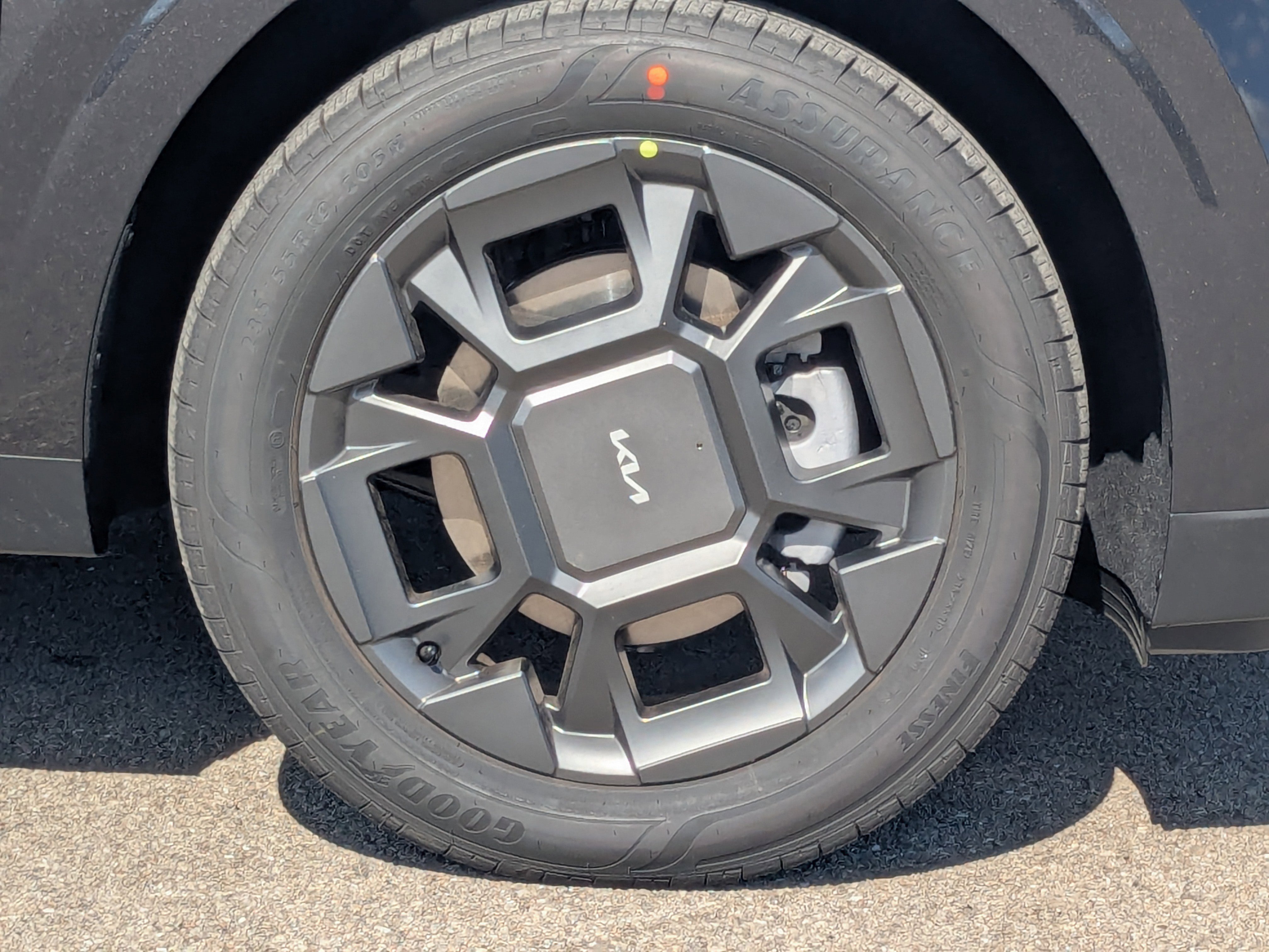 New 2026 Panthera Metal Kia EX image 11