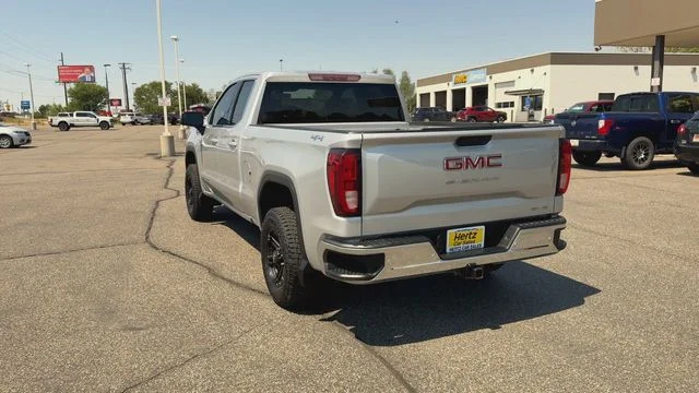 Used 2020 Silver GMC SLE image 7