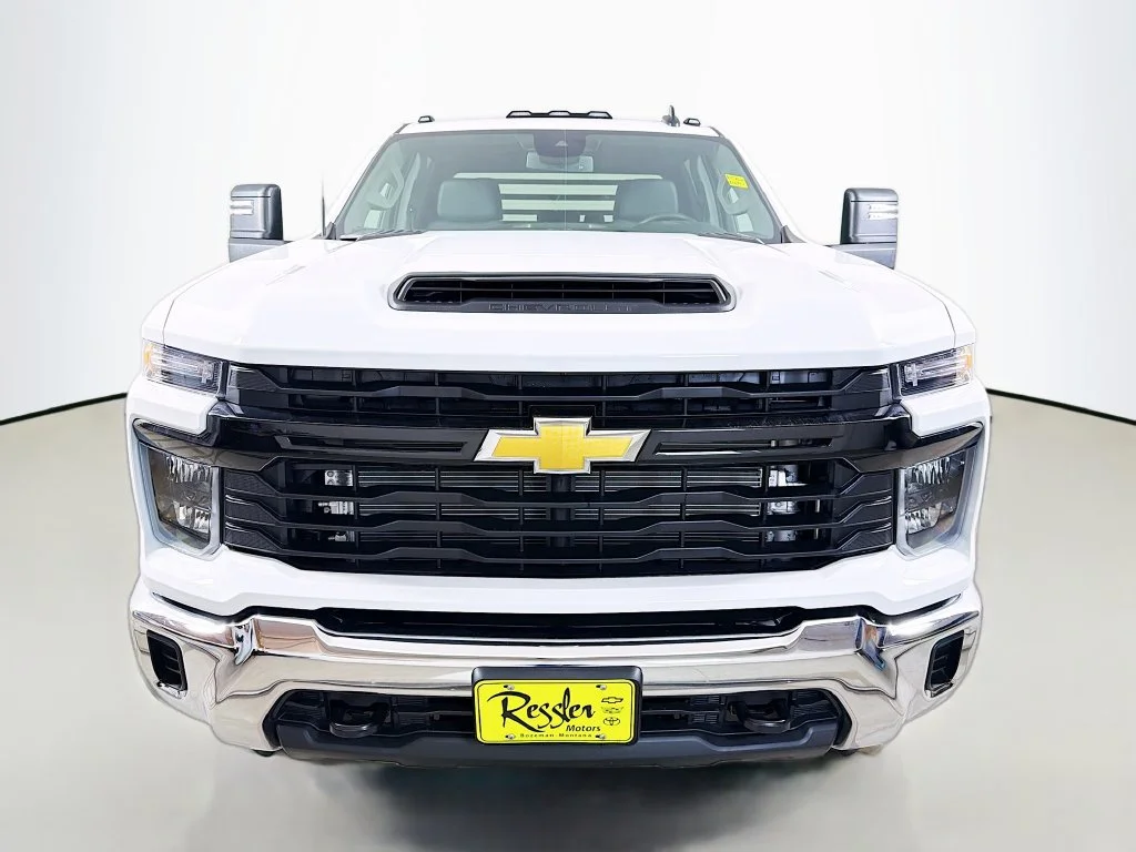 New 2026 Summit White Chevrolet Work Truck image 2