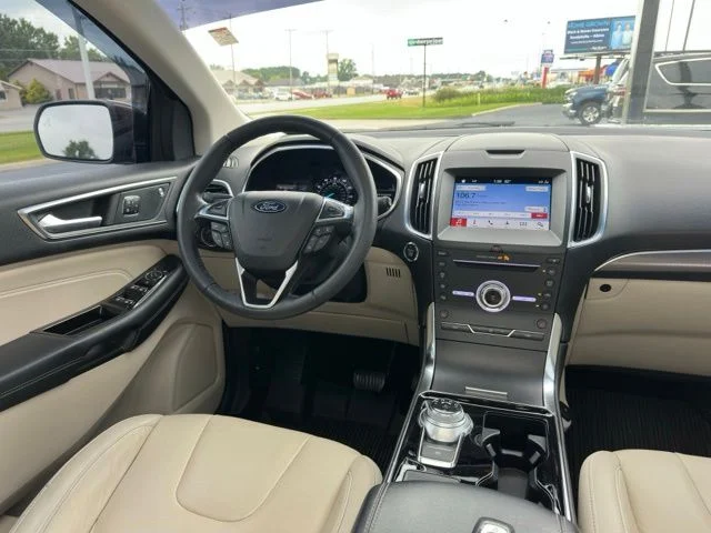 Used 2019 Red Ford Titanium image 14
