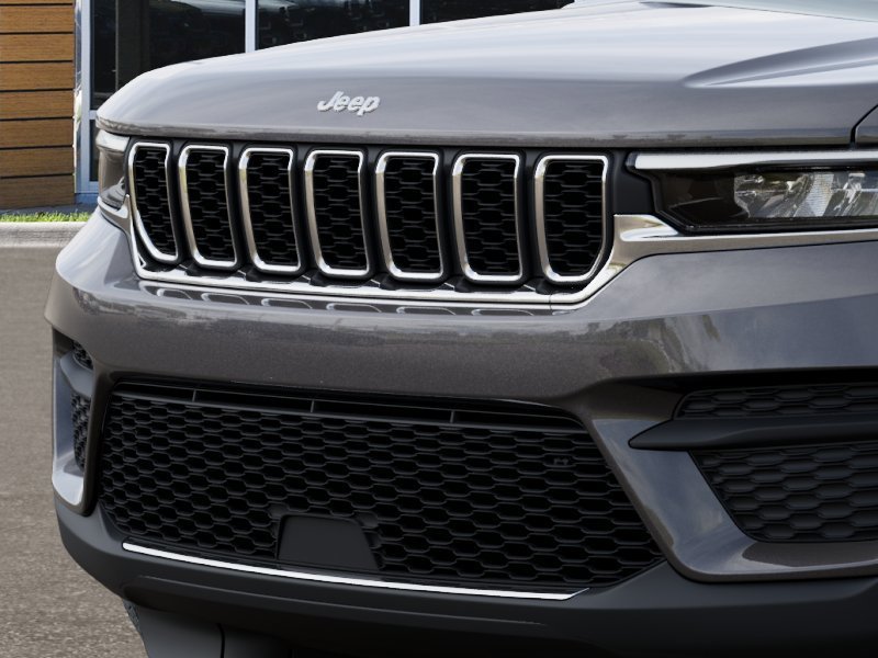 New 2026 Baltic Gray Metallic Clearcoat Jeep Laredo image 11
