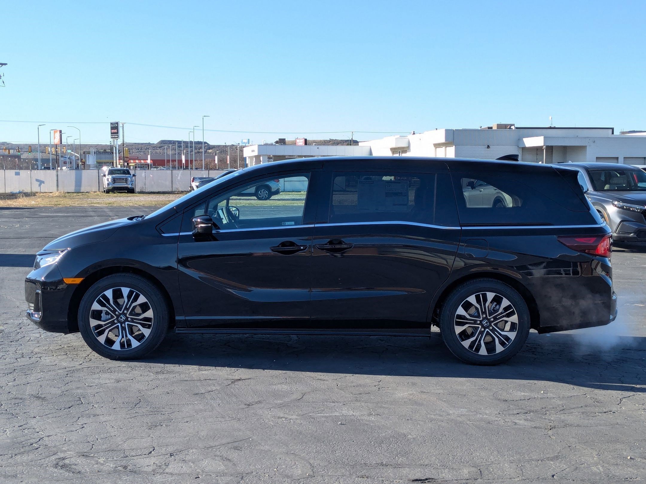 2026 Honda Odyssey Elite - Photo 7