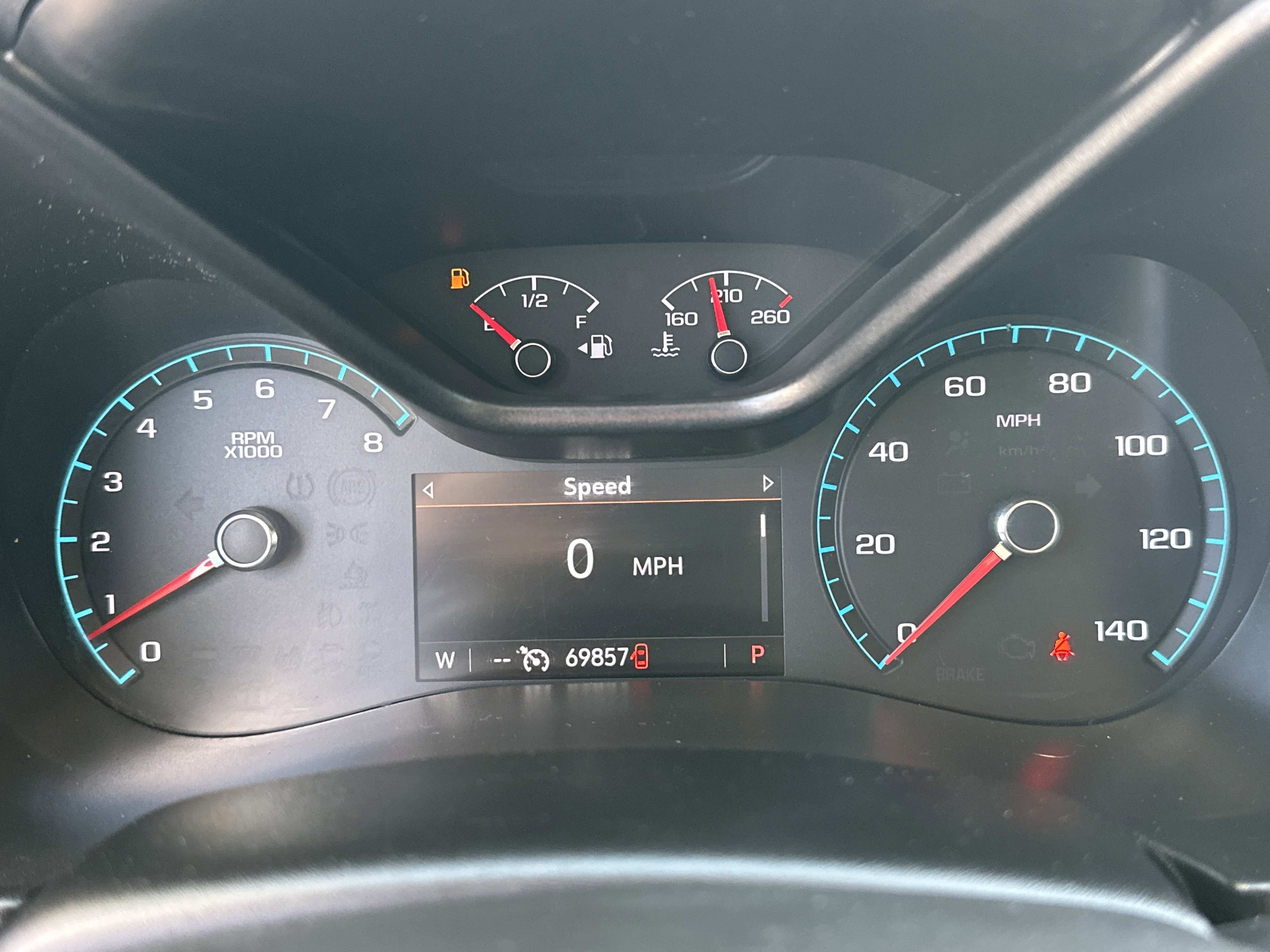 Used 2022 Summit White Chevrolet Z71 image 28