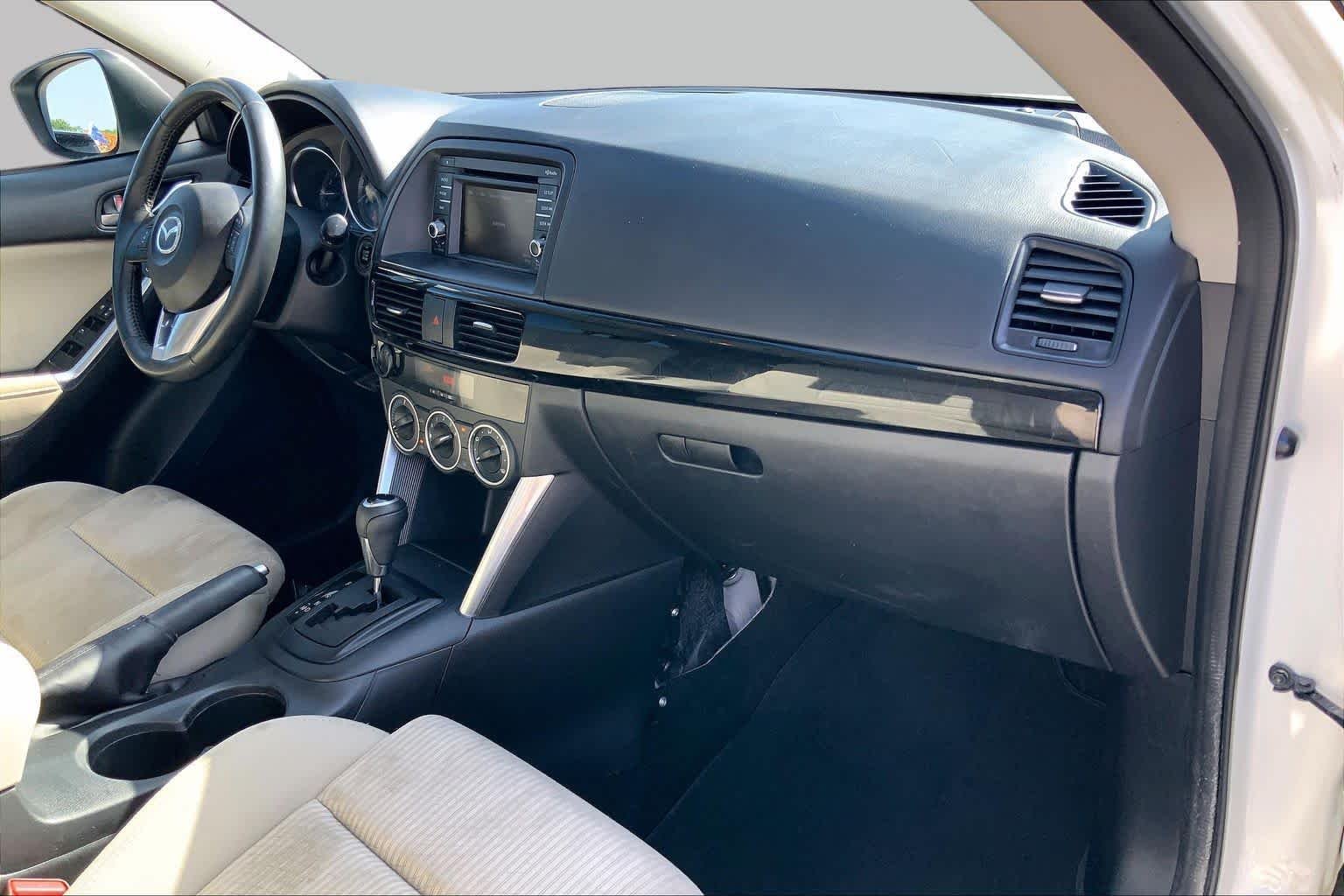 Used 2014 Crystal White Pearl Mica Mazda Touring image 17