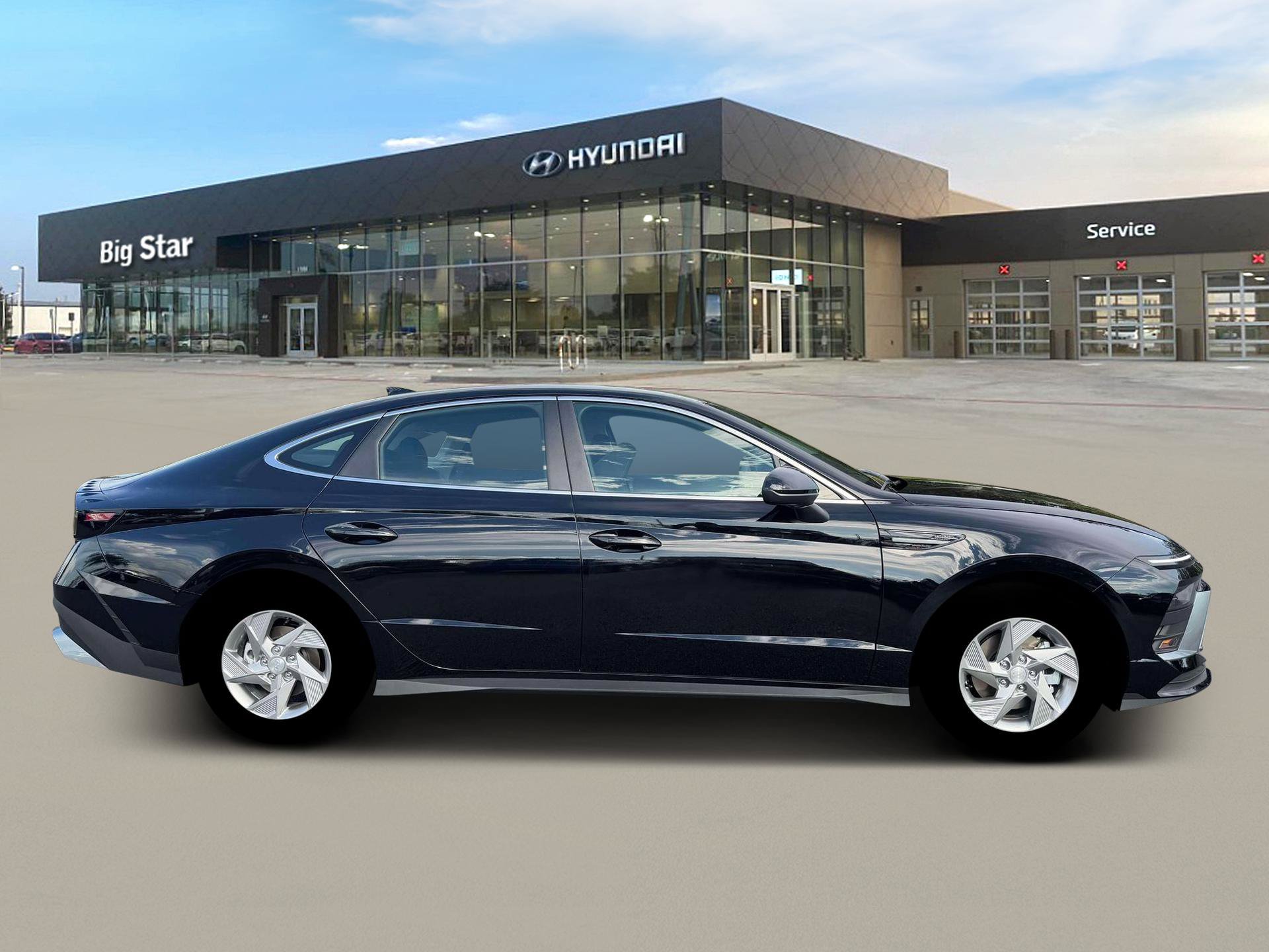 New 2026 Abyss Black Hyundai SE image 9