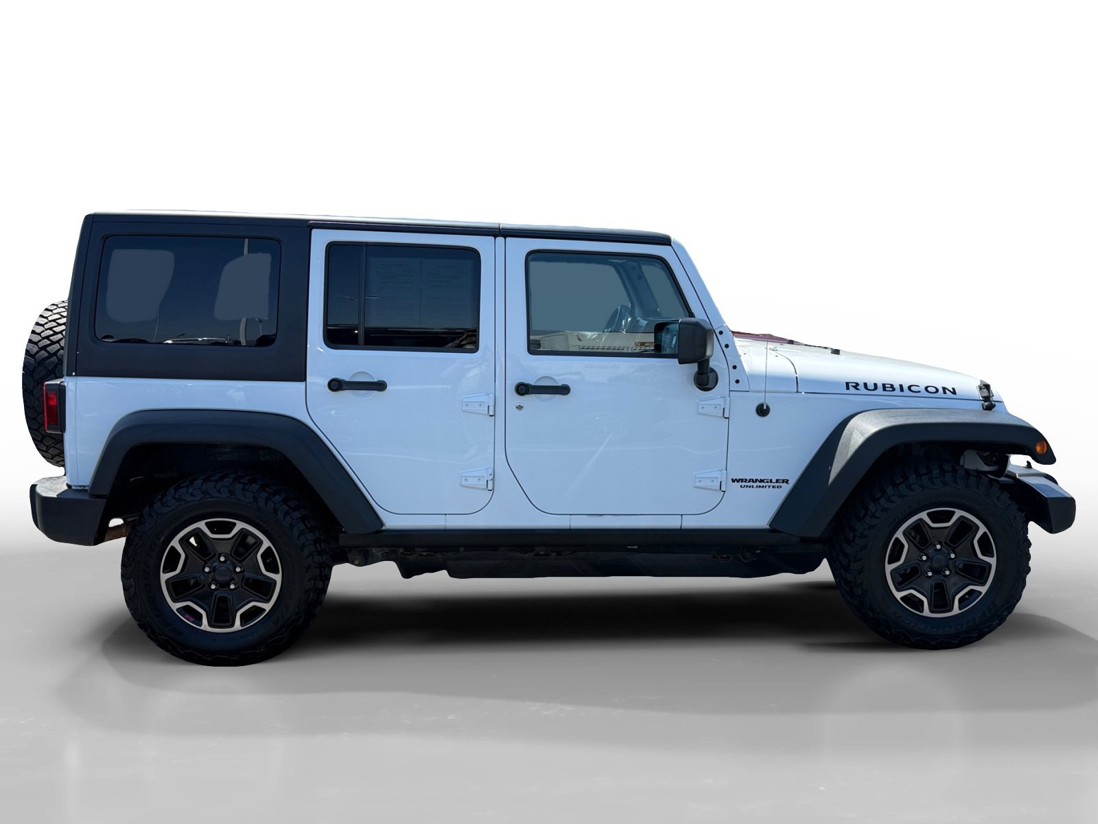 Used 2012 Bright White Clearcoat Jeep Unlimited Rubicon image 6