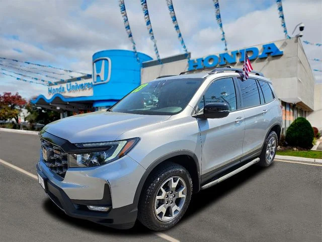 2023 Honda Passport 3.5 TrailSport 4WD Auto's photo