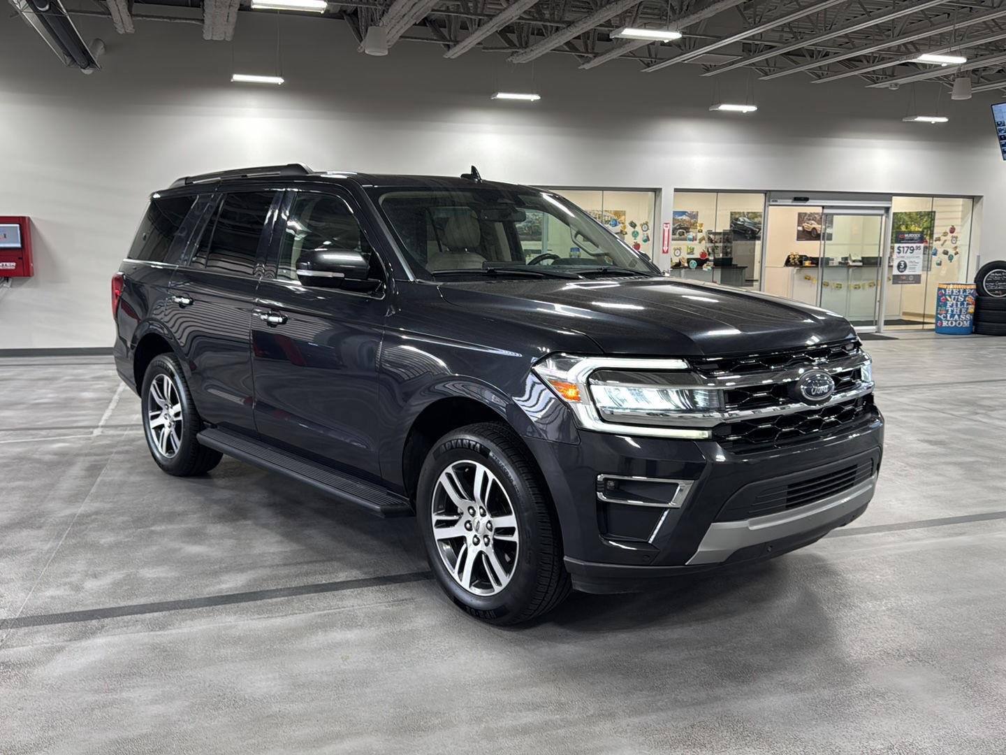Used 2024 Dark Matter Gray Ford Limited image 17