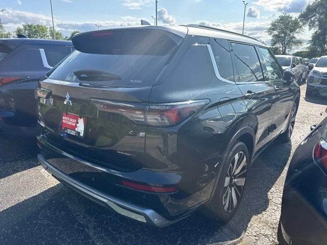 Used 2025 Mitsubishi Outlander SEL with VIN JA4J4WA87SZ031450 for sale in White Bear Lake, Minnesota