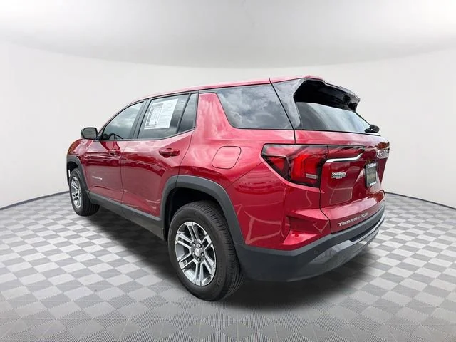 Used 2025 Volcanic Red Tintcoat GMC Elevation image 7