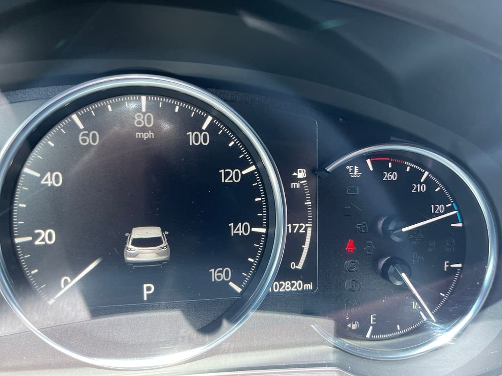 Used 2020 White Mazda Signature image 16