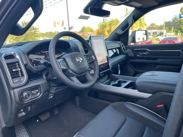 2026 RAM 1500 Laramie - Photo 7