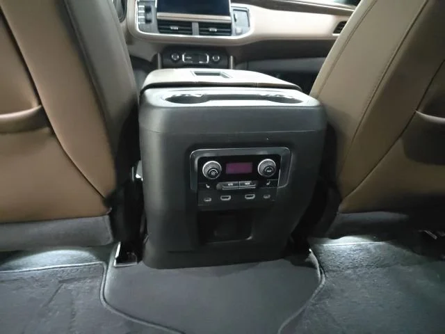 2024 Chevrolet Suburban High Country - Photo 14