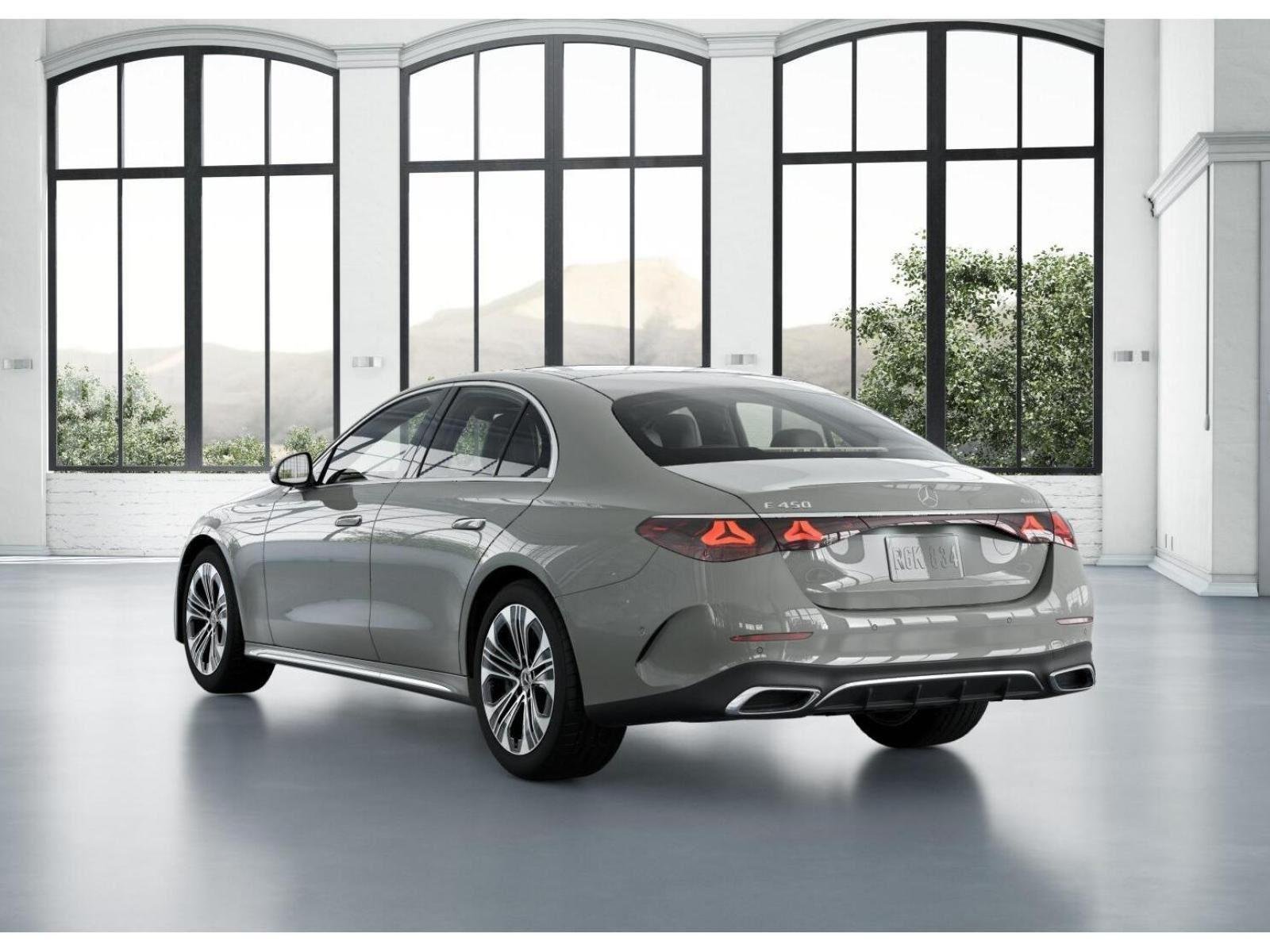 New 2026 MANUFAKTUR Alpine Grey Mercedes-Benz E 450 image 28