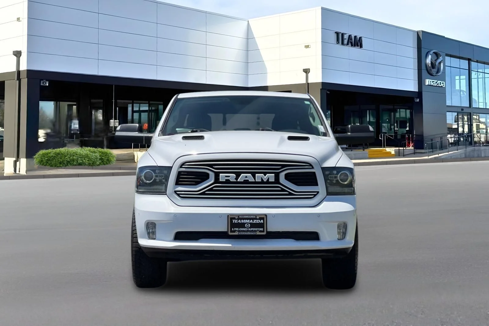 Used 2018 White Ram Sport image 6