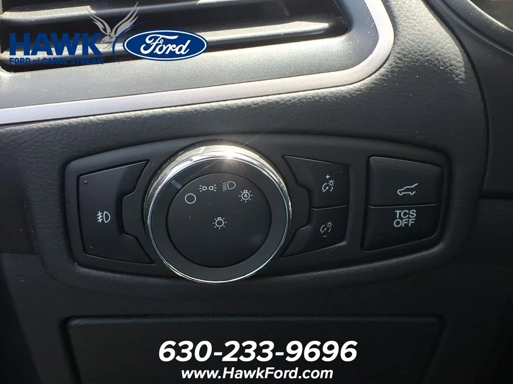 Certified Used 2024 Oxford White Ford SEL image 17