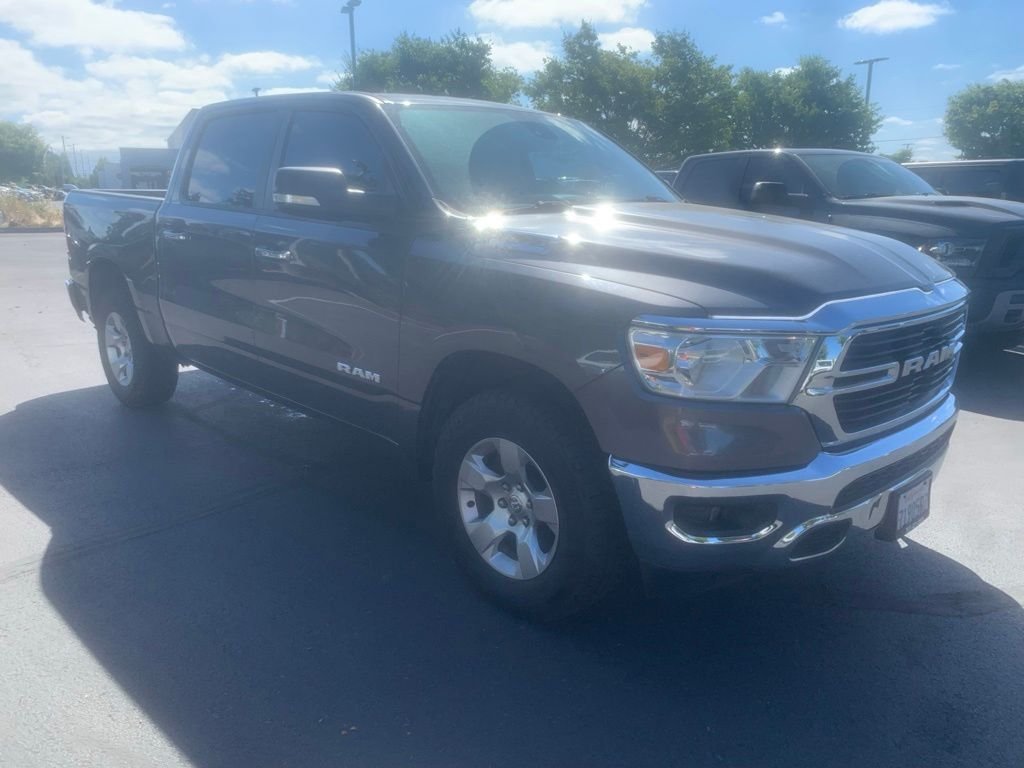 Used 2019 Granite Crystal Metallic Clearcoat Ram Big Horn/Lone Star image 4