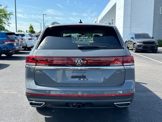 New 2026 Pure Gray Volkswagen 2.0T SE w/Technology image 5