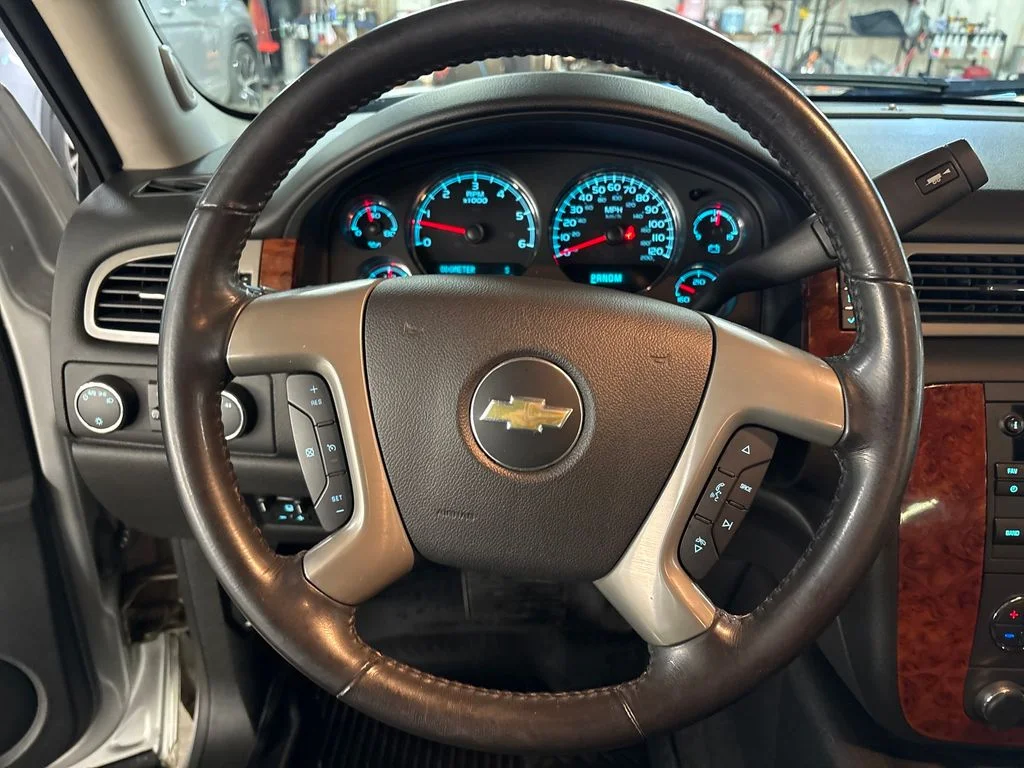 Used 2013 Silver Chevrolet LT image 20