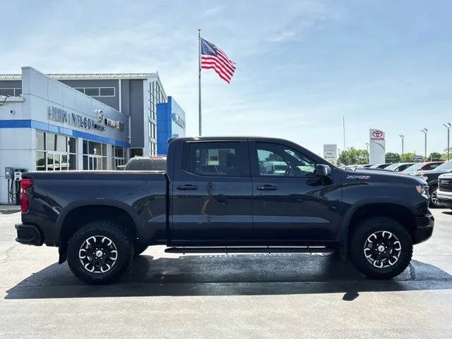 Used 2022 Ash Chevrolet ZR2 image 9