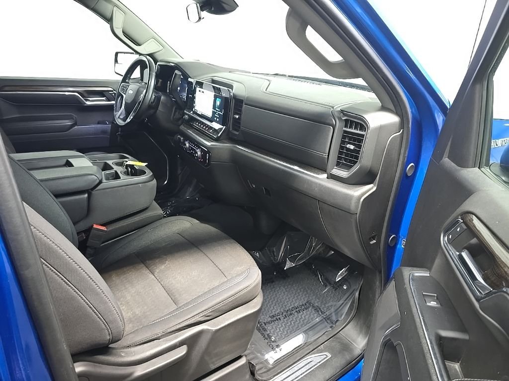 Used 2024 Glacier Blue Metallic Chevrolet LT image 15