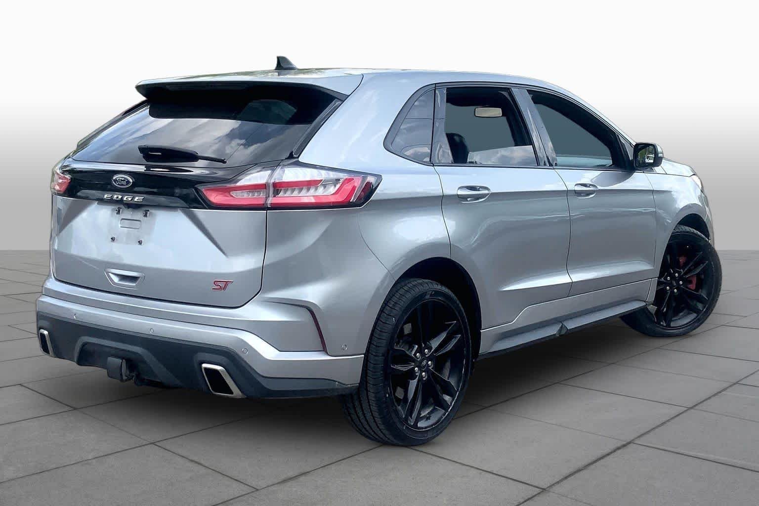 Used 2021 Iconic Silver Ford ST image 12