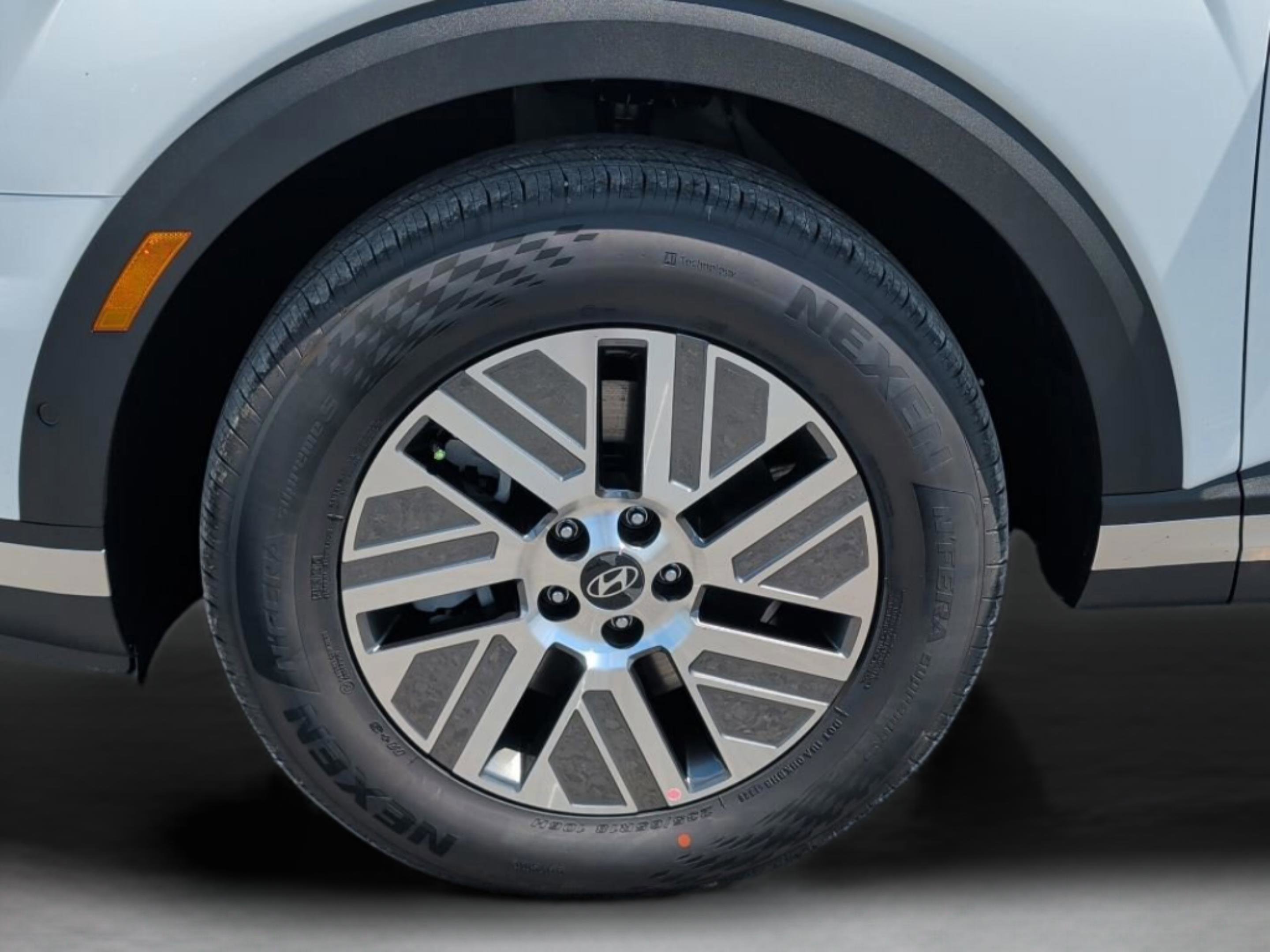 New 2026 Creamy White Pearl Hyundai Blue SEL Premium 7P image 46
