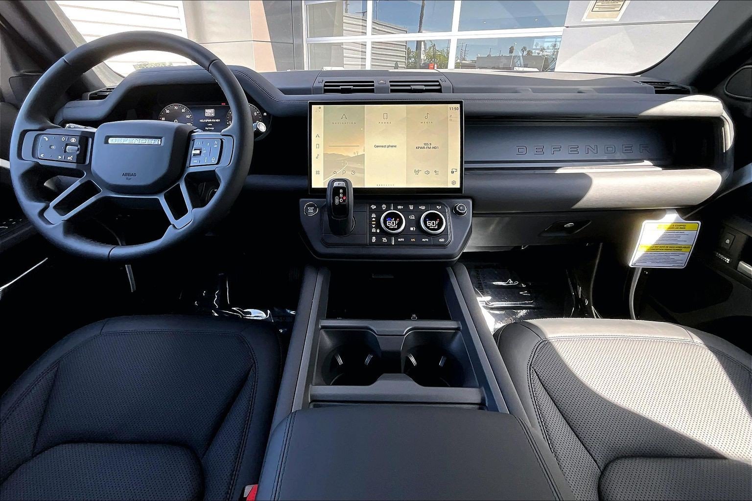 New 2026 Fuji White Land Rover X-Dynamic SE image 5