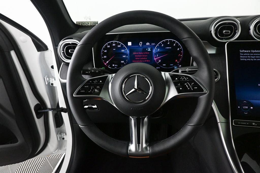 New 2026 Polar White Mercedes-Benz GLC 300 image 2