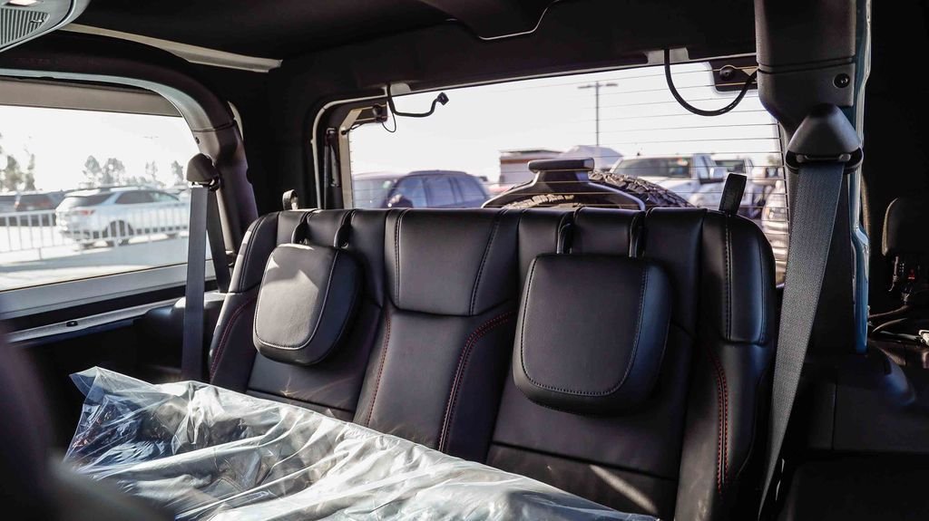 New 2026 Anvil Clear Coat Jeep Rubicon X image 23