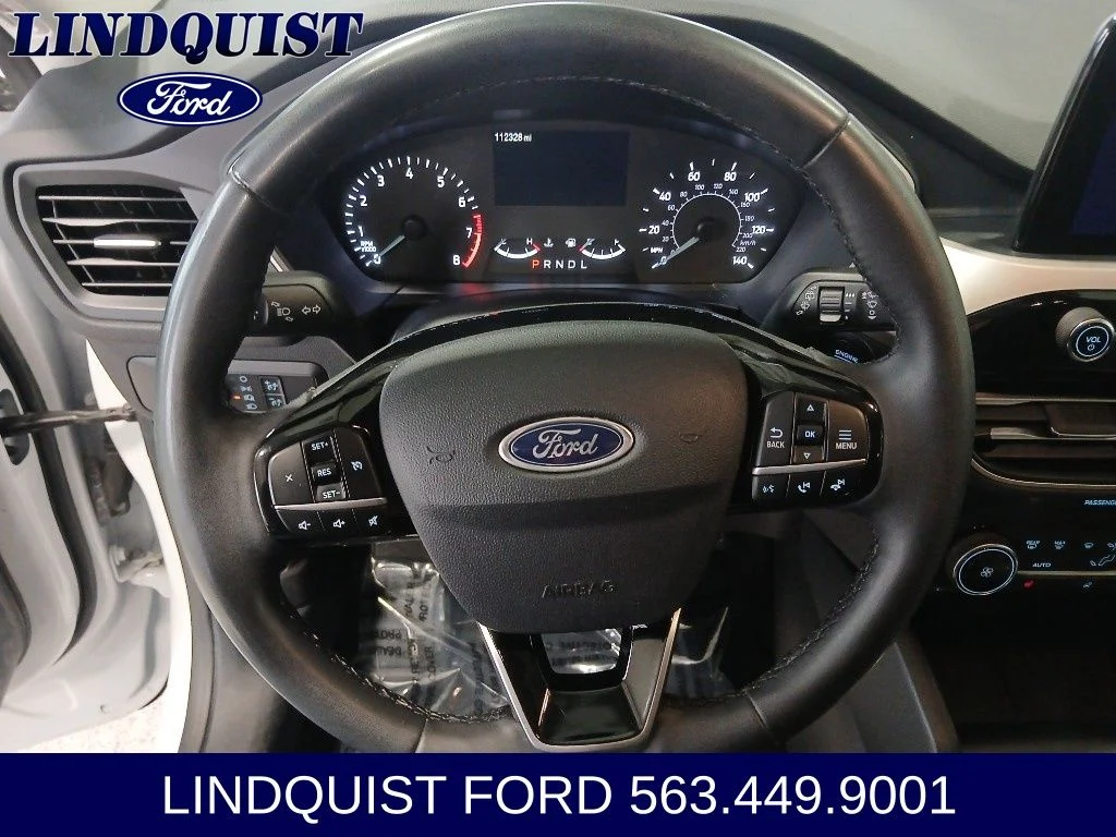 Used 2022 Oxford White Ford SE image 13