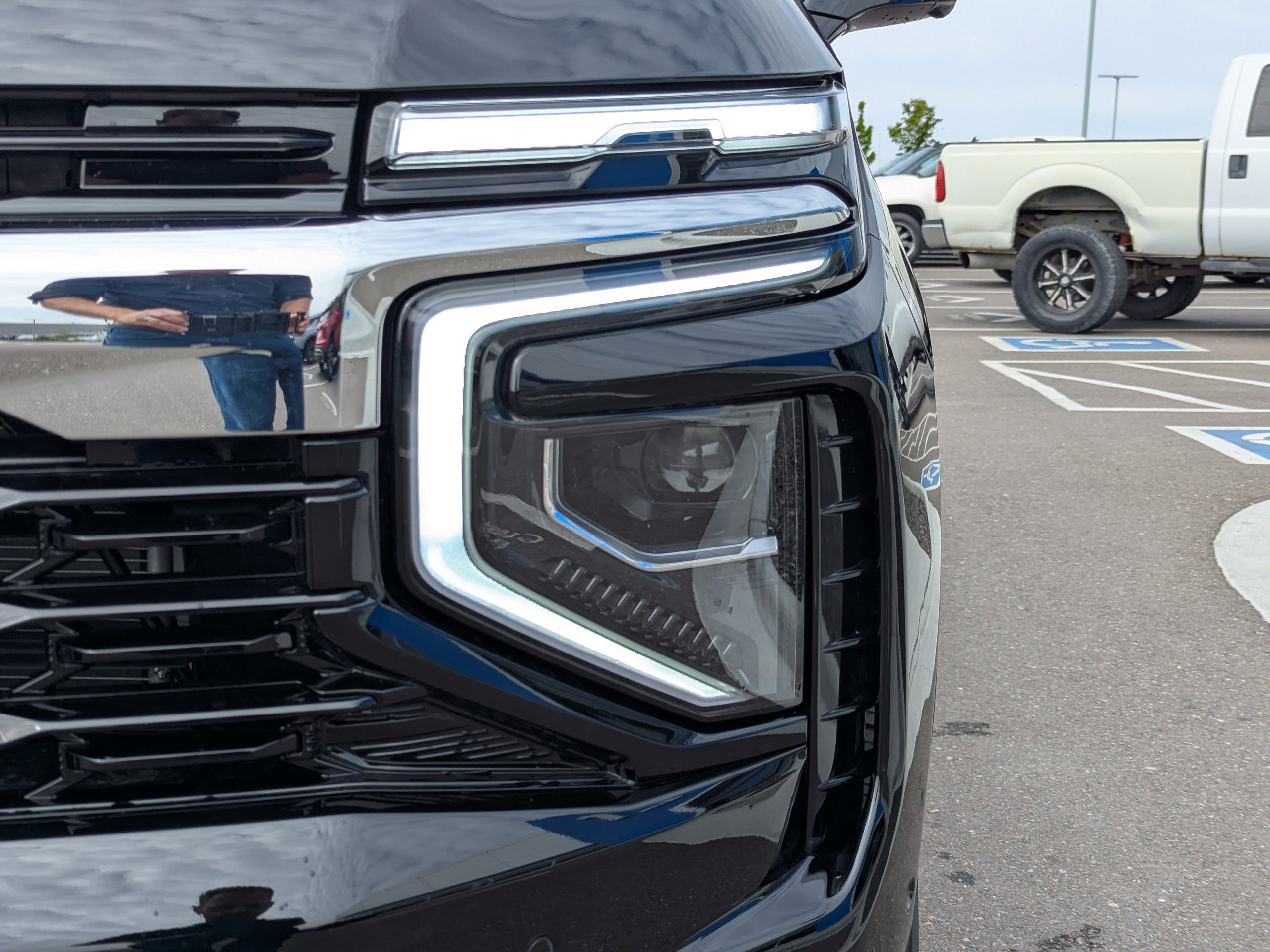 2026 Chevrolet Suburban LS - Photo 47