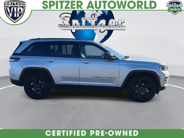 Certified Used 2023 Silver Jeep Altitude X image 17