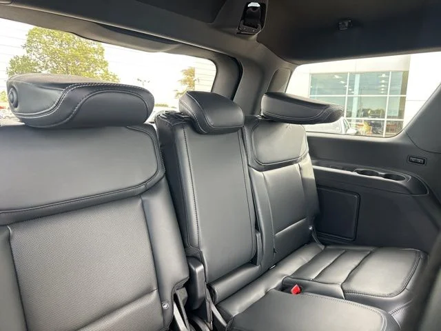 2025 Ford Expedition Platinum - Photo 13
